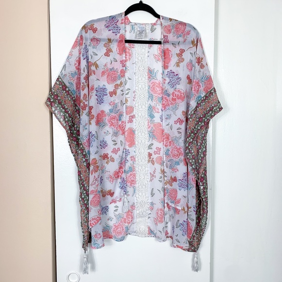 Time & Tru White Floral Swim Cover Up - Picture 1 of 4